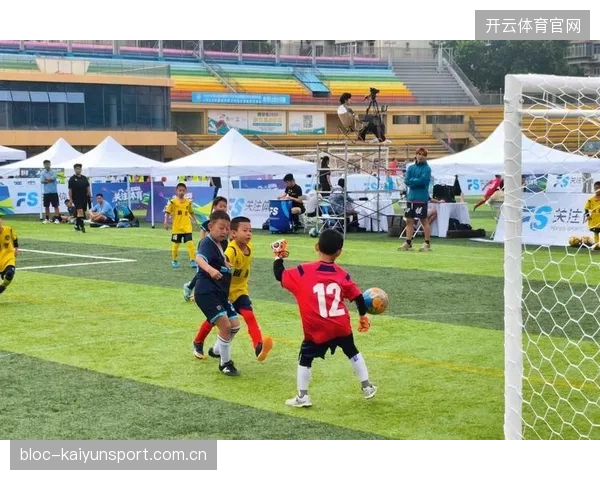 西安国际足球中心：足球梦想的加速器——从“场地”到“文化”爆发式成长